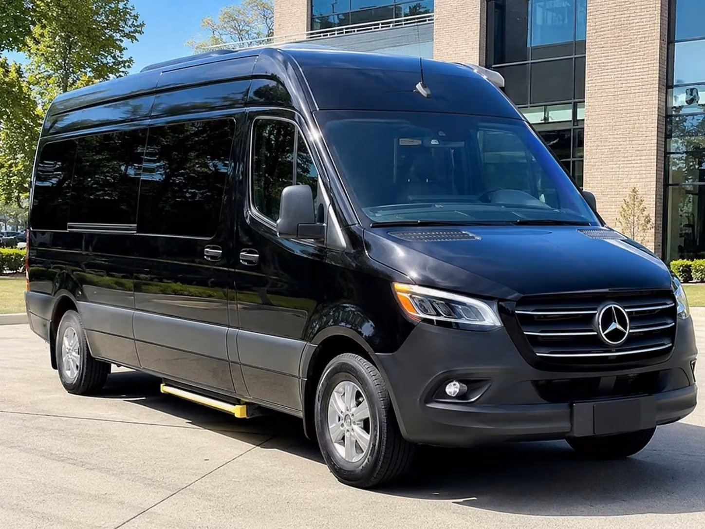 employee shuttle services in pearland