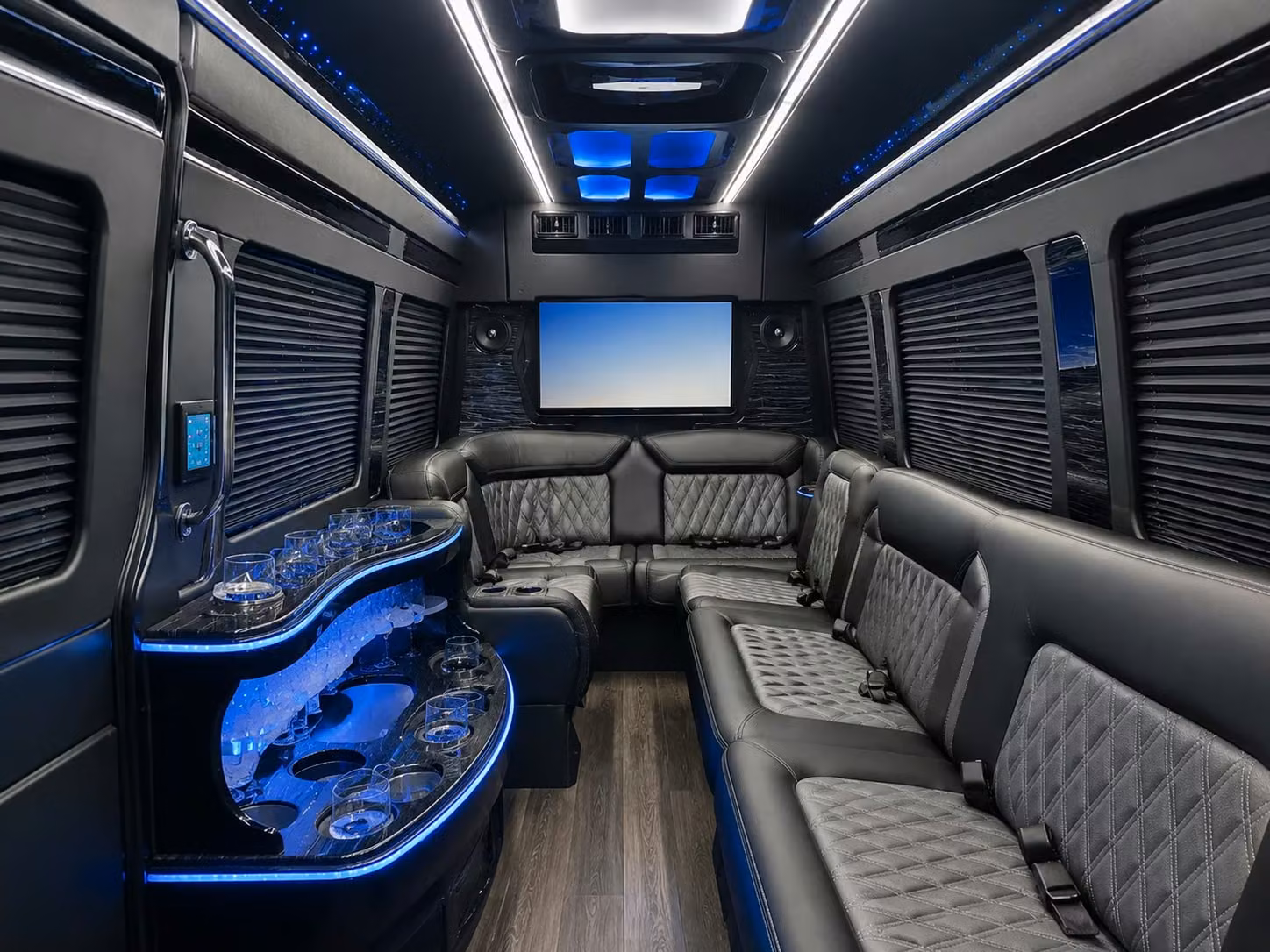 prom homecoming transportation services in pearland